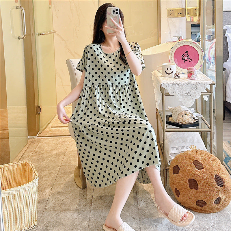 Women's summer nightdress with short sleeves