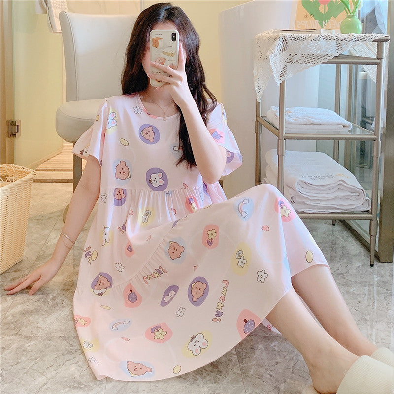 Women's summer nightdress with short sleeves