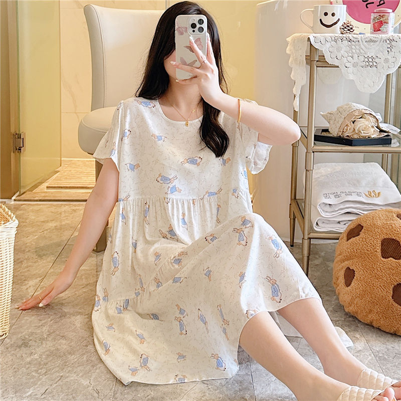 Women's summer nightdress with short sleeves