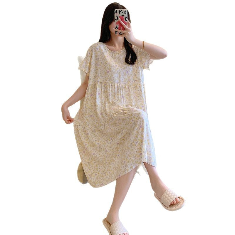 Women's summer nightdress with short sleeves