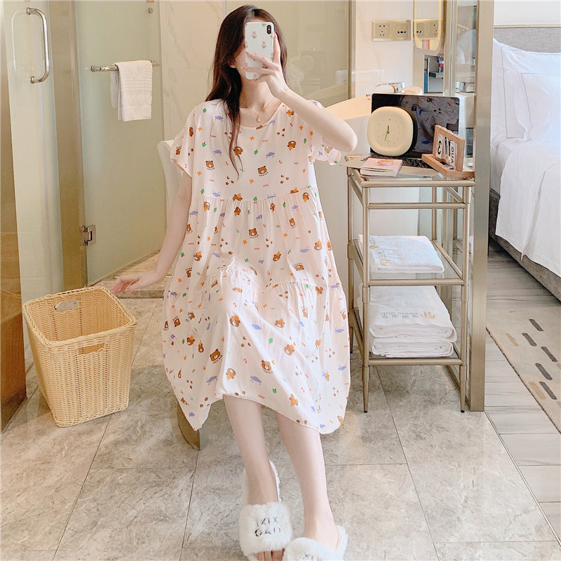 Women's summer nightdress with short sleeves