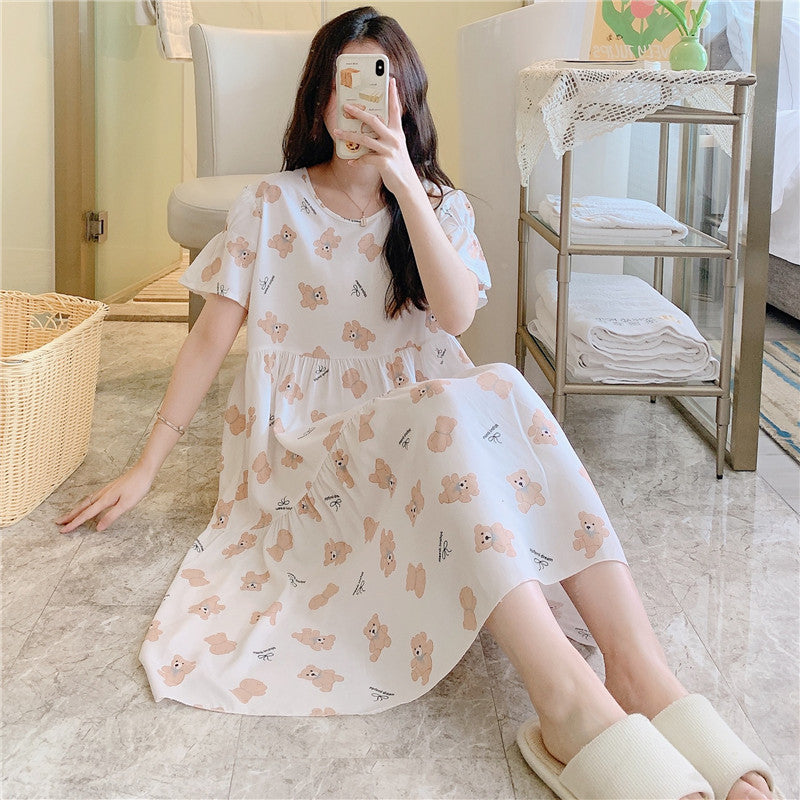 Women's summer nightdress with short sleeves